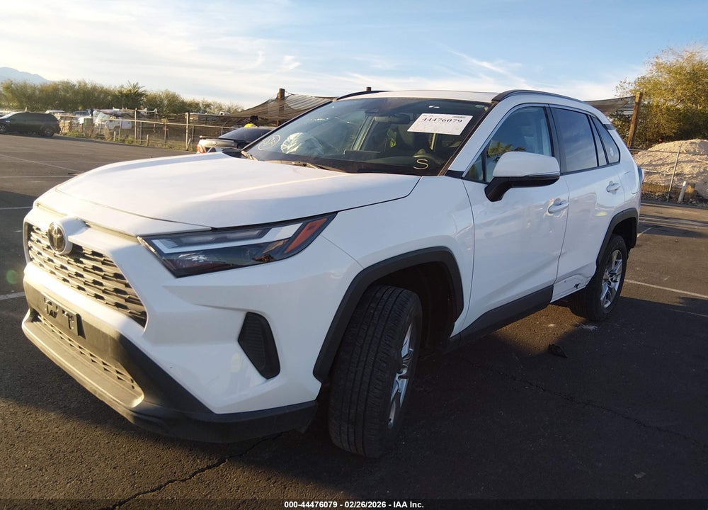 2022 TOYOTA RAV4 XLE VIN: 2T3W1RFV2NC197773