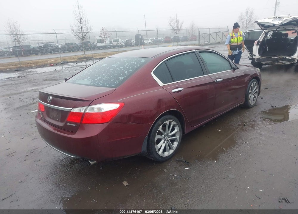 2015 HONDA ACCORD SPORT VIN: 1HGCR2F51FA024359