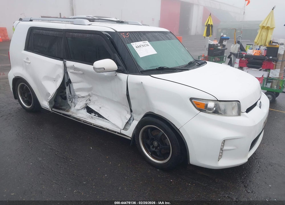 2014 SCION XB VIN: JTLZE4FE8EJ057989