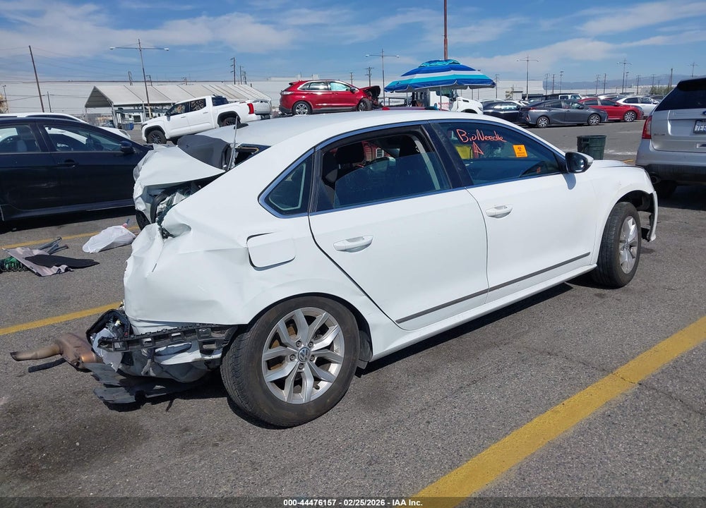 2016 VOLKSWAGEN PASSAT 1.8T S VIN: 1VWAT7A37GC043012
