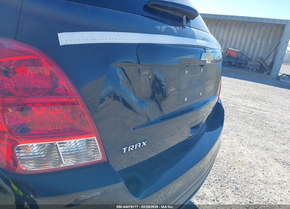 2022 CHEVROLET TRAX FWD LS VIN: KL7CJKSM2NB527147