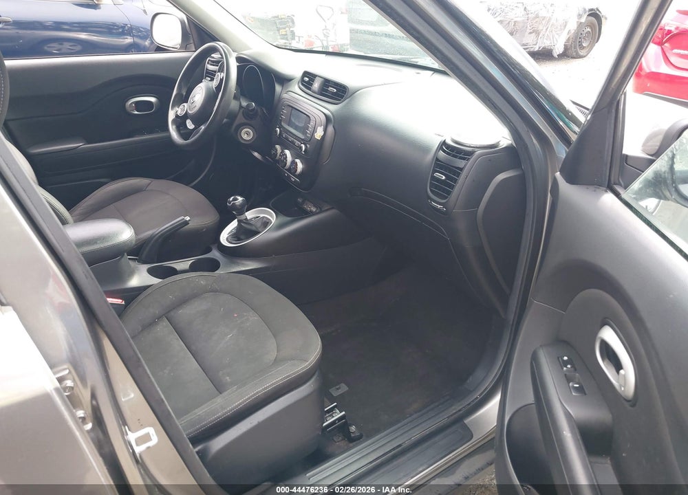 2016 KIA SOUL VIN: KNDJN2A2XG7389555