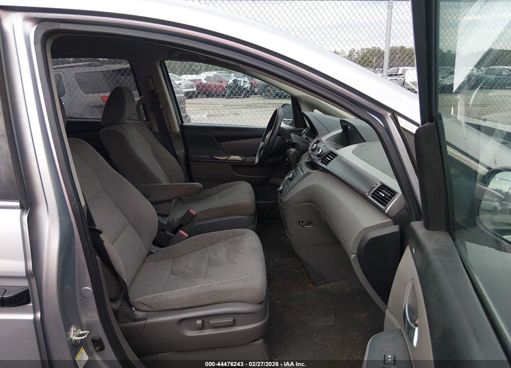 2016 HONDA ODYSSEY LX VIN: 5FNRL5H27GB009825