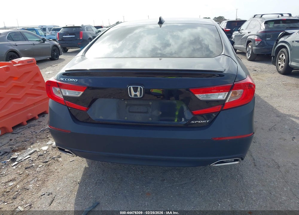 2018 HONDA ACCORD SPORT VIN: 1HGCV1F3XJA126188