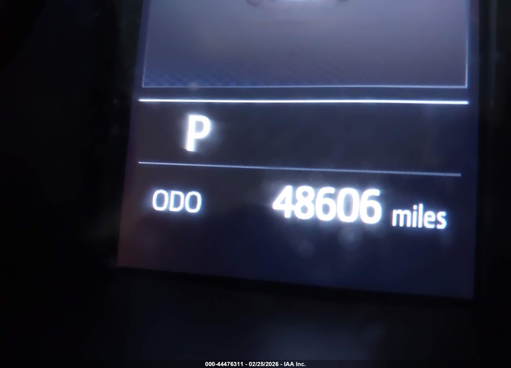 2019 TOYOTA C-HR LIMITED VIN: JTNKHMBX9K1036622