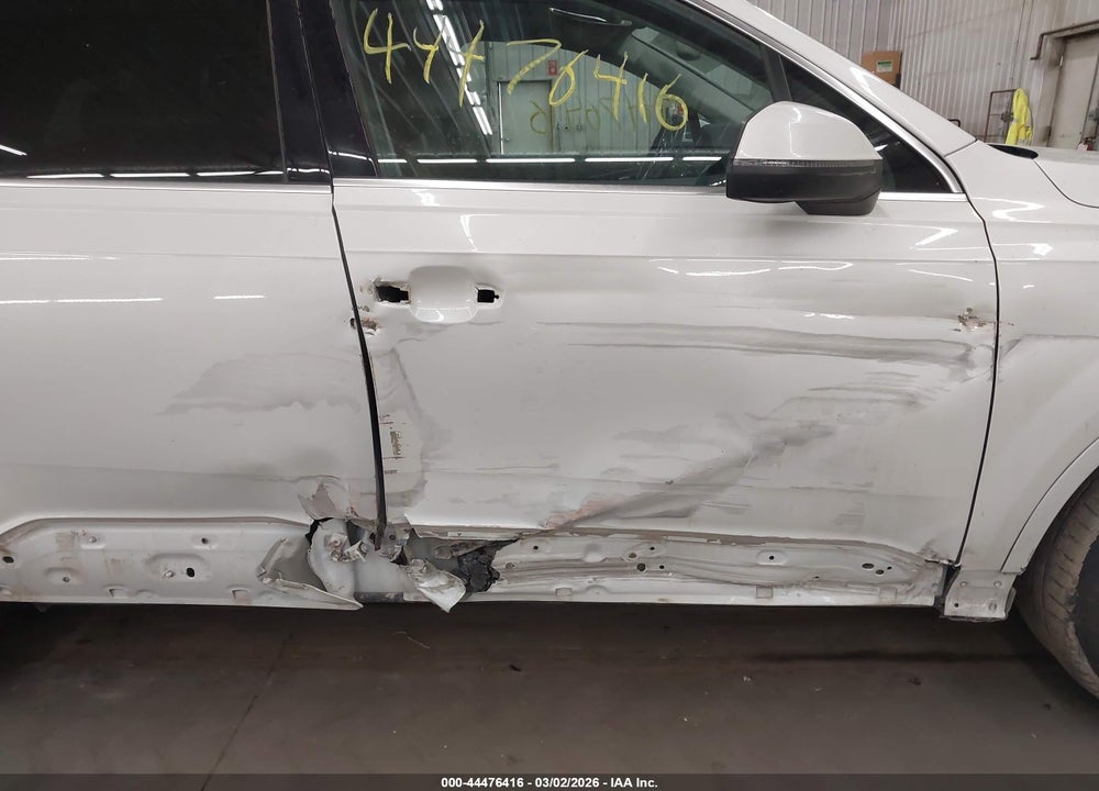 2017 AUDI Q7 3.0T PREMIUM VIN: WA1VAAF79HD015866