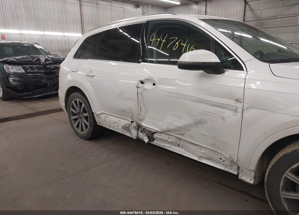 2017 AUDI Q7 3.0T PREMIUM VIN: WA1VAAF79HD015866