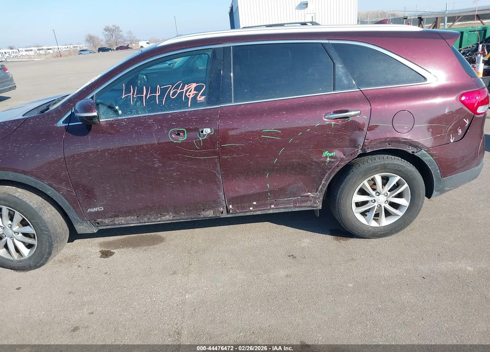 2016 KIA SORENTO 2.4L LX VIN: 5XYPGDA3XGG128082