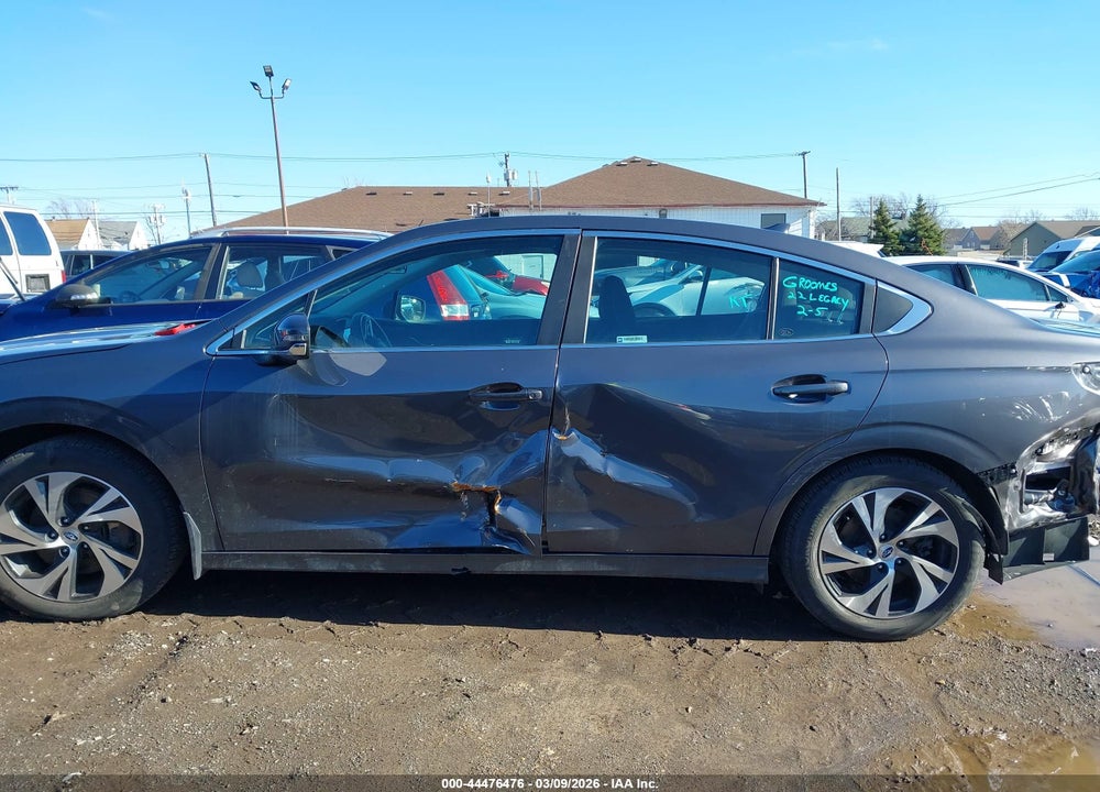2022 SUBARU LEGACY PREMIUM VIN: 4S3BWAC63N3011738
