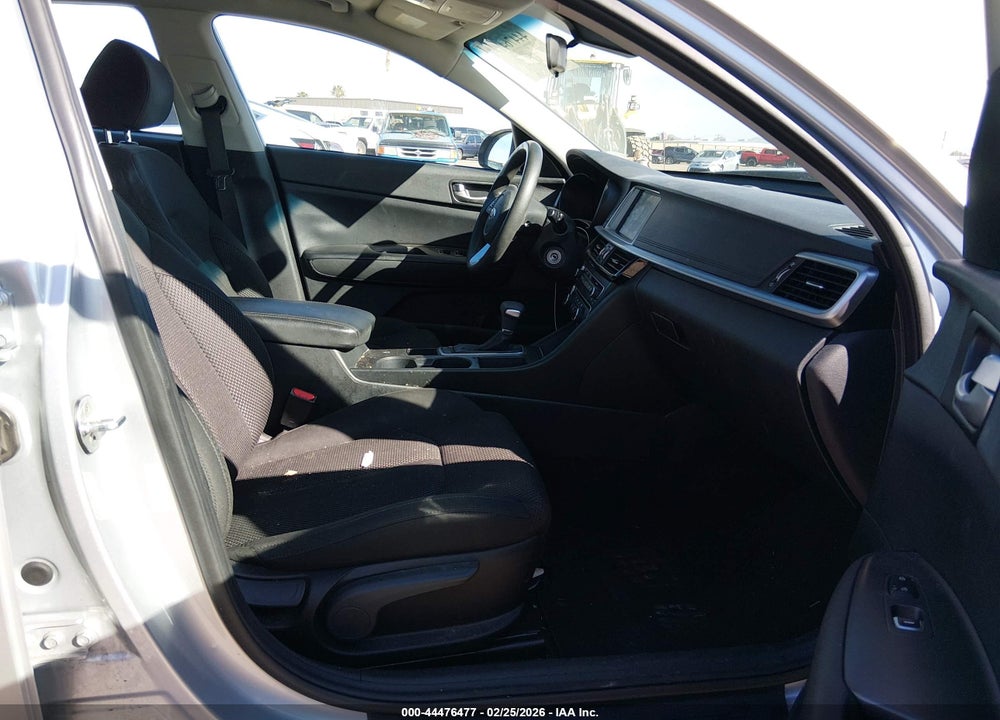 2020 KIA OPTIMA LX VIN: 5XXGT4L33LG418994