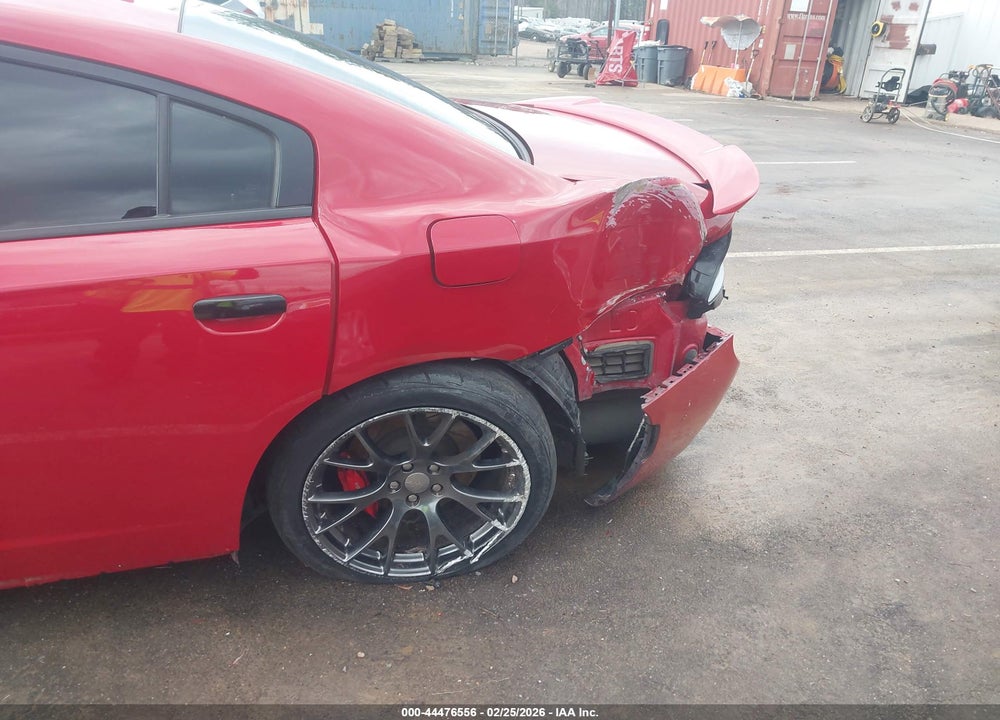 2016 DODGE CHARGER SRT 392 VIN: 2C3CDXEJ3GH231545
