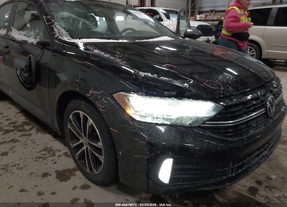 2022 VOLKSWAGEN JETTA 1.5T SPORT VIN: 3VWBM7BU2NM033637