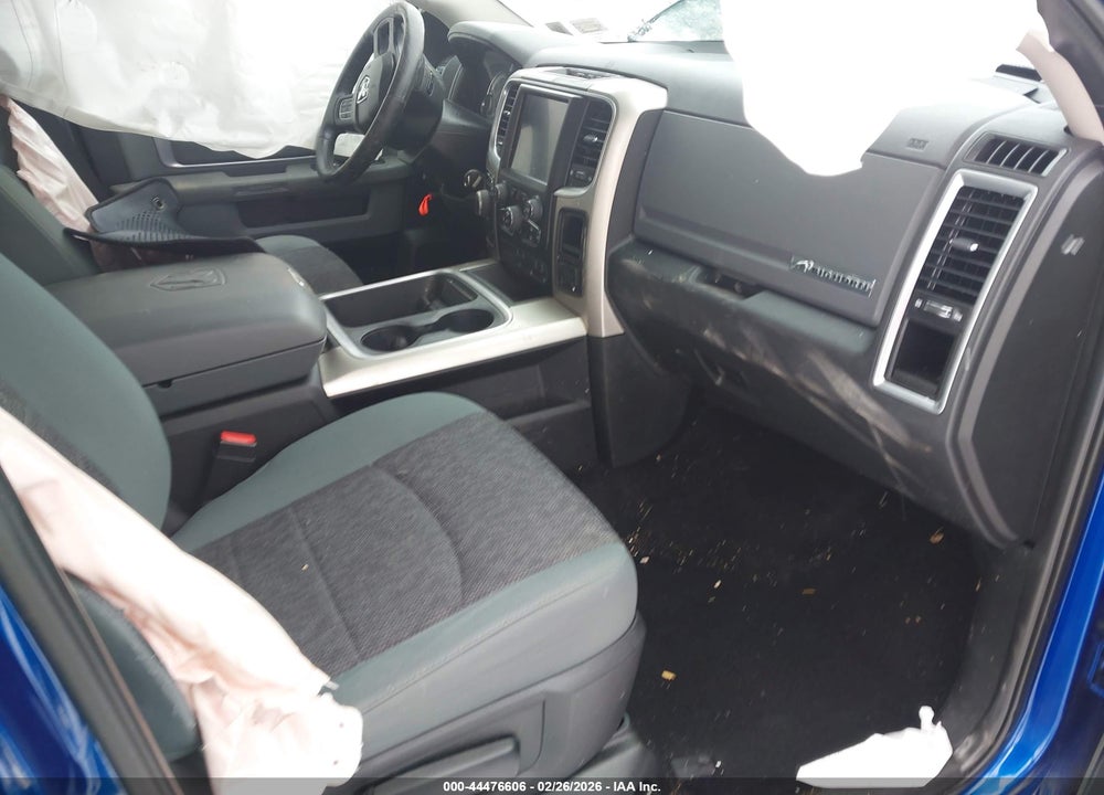 2016 RAM 1500 BIG HORN VIN: 1C6RR7LG1GS321470