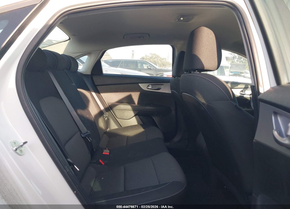 2024 KIA FORTE LXS VIN: 3KPF24AD6RE727449