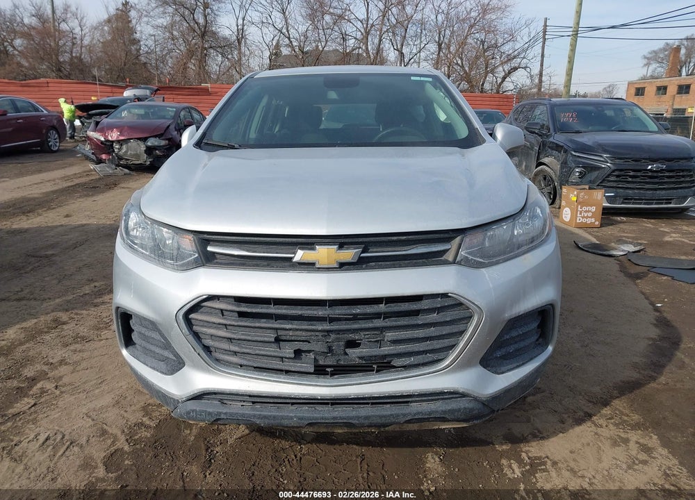 2017 CHEVROLET TRAX LS VIN: 3GNCJKSB2HL253606