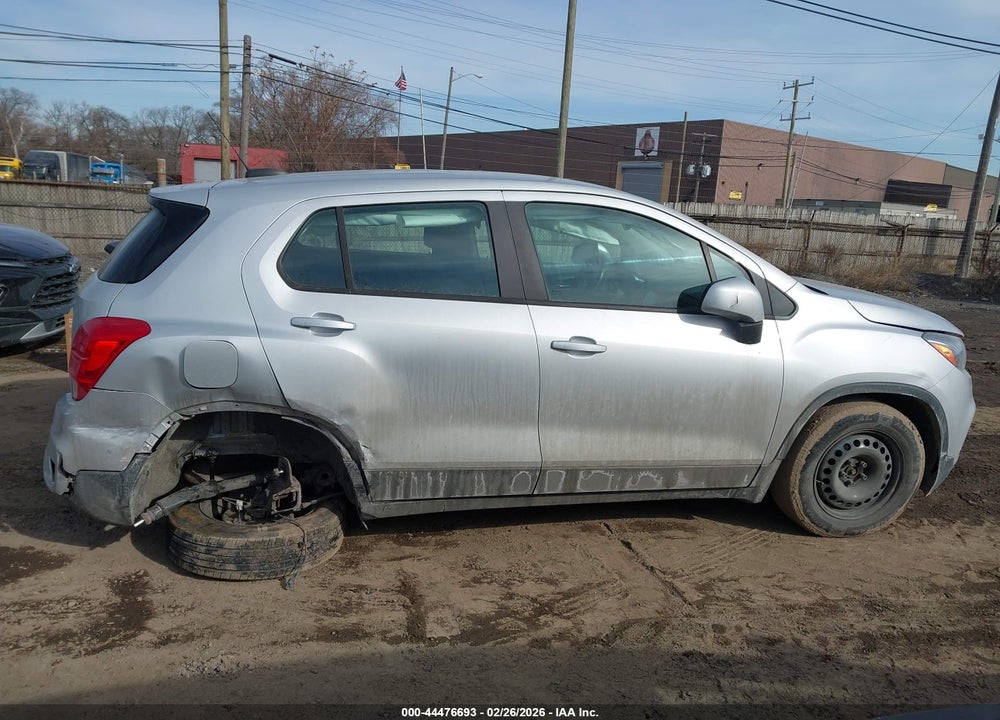 2017 CHEVROLET TRAX LS VIN: 3GNCJKSB2HL253606
