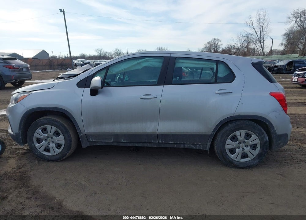 2017 CHEVROLET TRAX LS VIN: 3GNCJKSB2HL253606