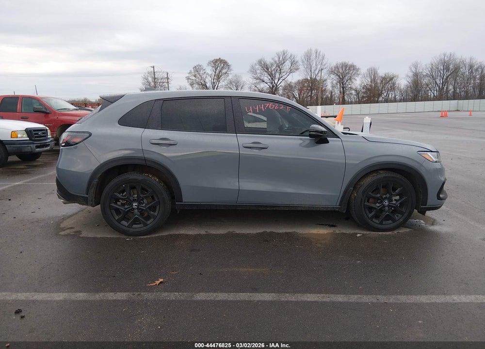2024 HONDA HR-V AWD SPORT/AWD SPORT W/O BSI VIN: 3CZRZ2H59RM735539