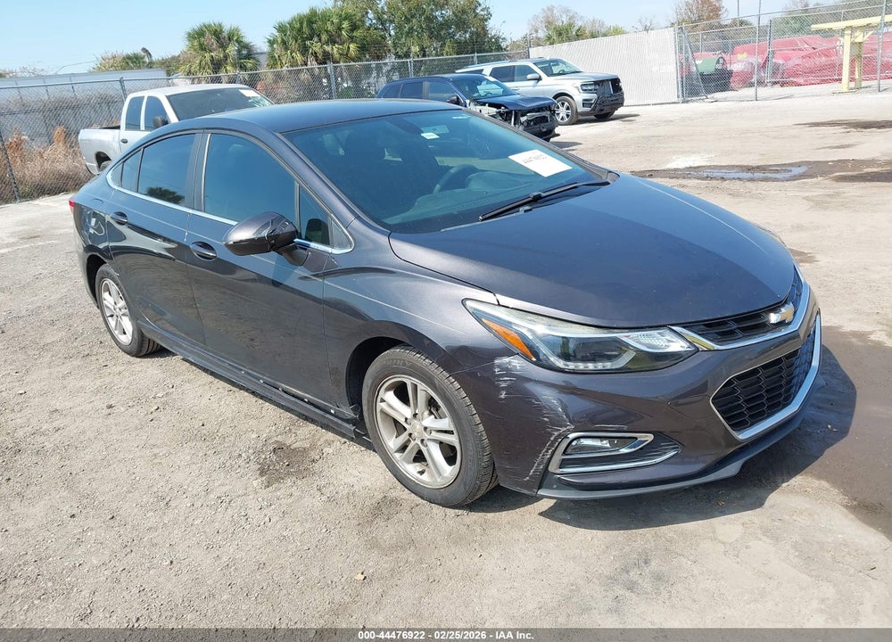 2017 CHEVROLET CRUZE LT AUTO VIN: 1G1BE5SM3H7186913