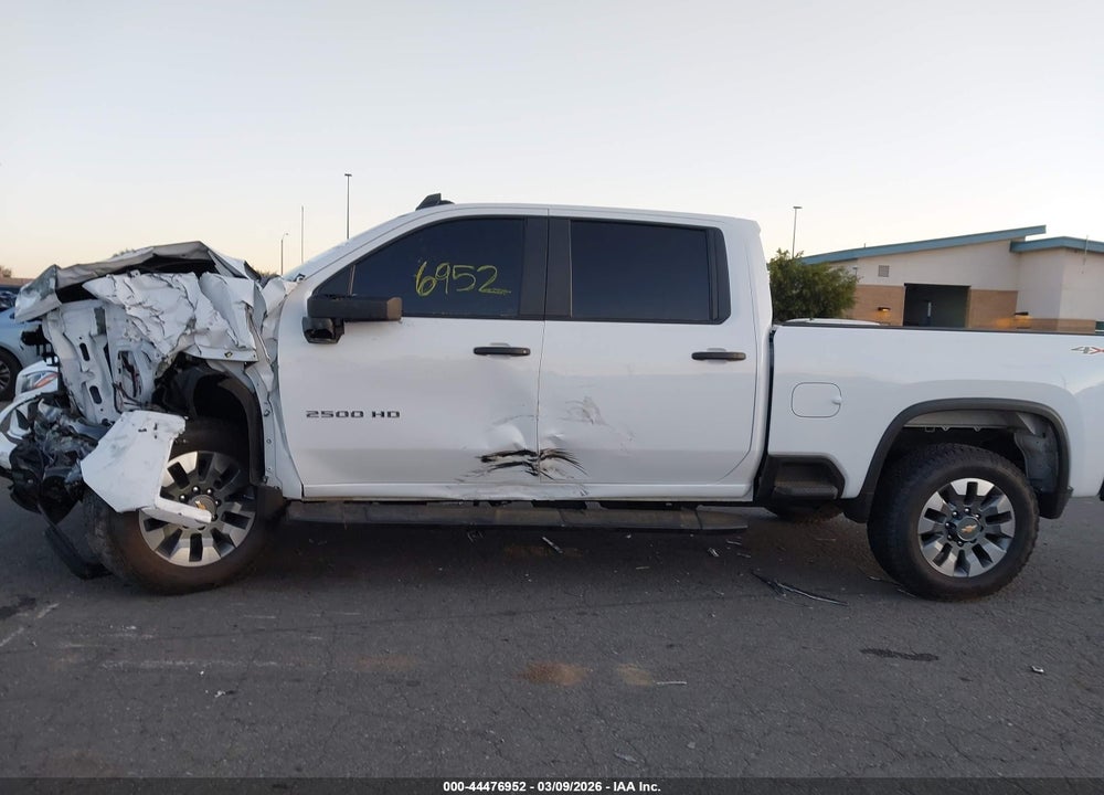 2025 CHEVROLET SILVERADO 2500HD 4WD  STANDARD BED CUSTOM VIN: 2GC4KMEY9S1115642