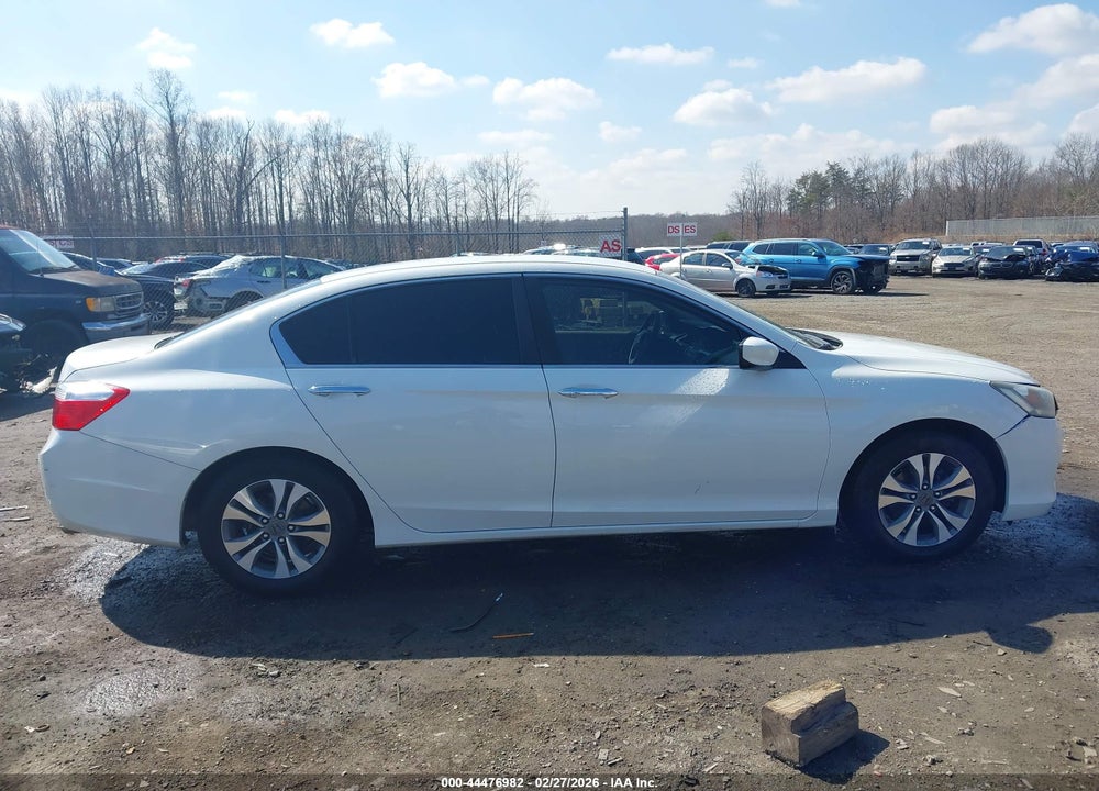2013 HONDA ACCORD LX VIN: 1HGCR2F32DA265830