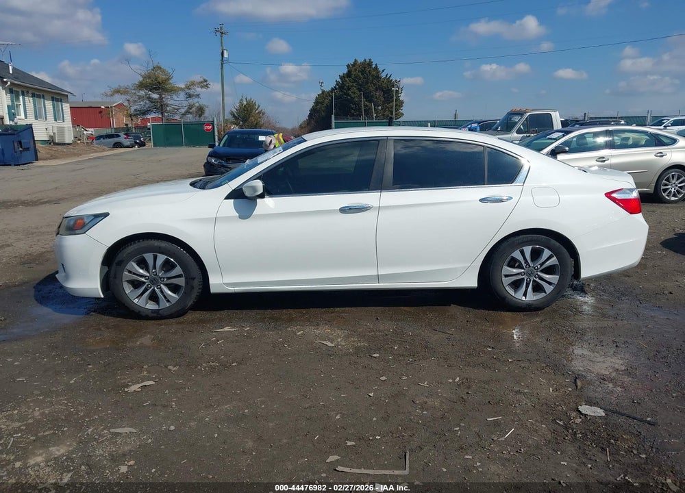 2013 HONDA ACCORD LX VIN: 1HGCR2F32DA265830