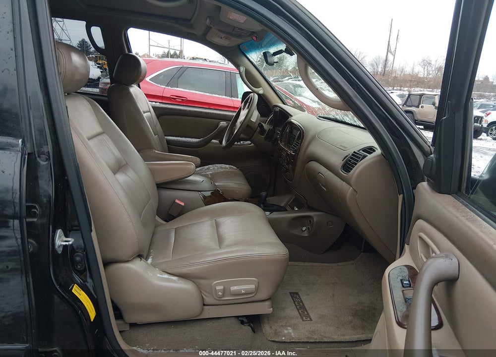 2002 TOYOTA SEQUOIA SR5 V8 VIN: 5TDBT44AX2S081826