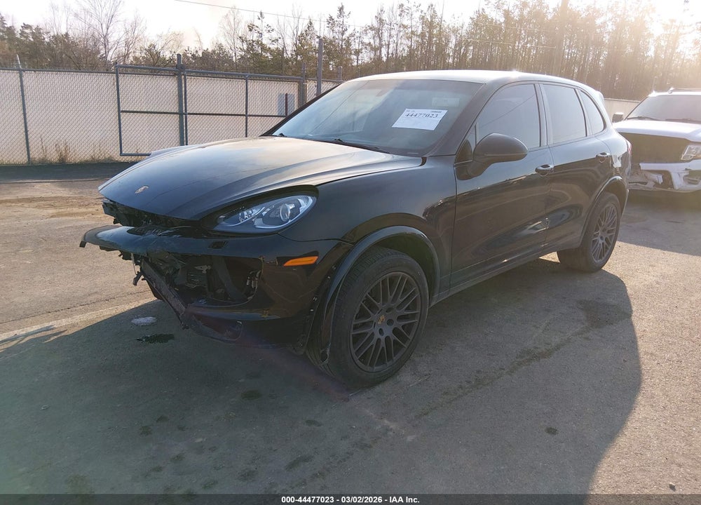 2017 PORSCHE CAYENNE PLATINUM EDITION VIN: WP1AA2A27HKA82983