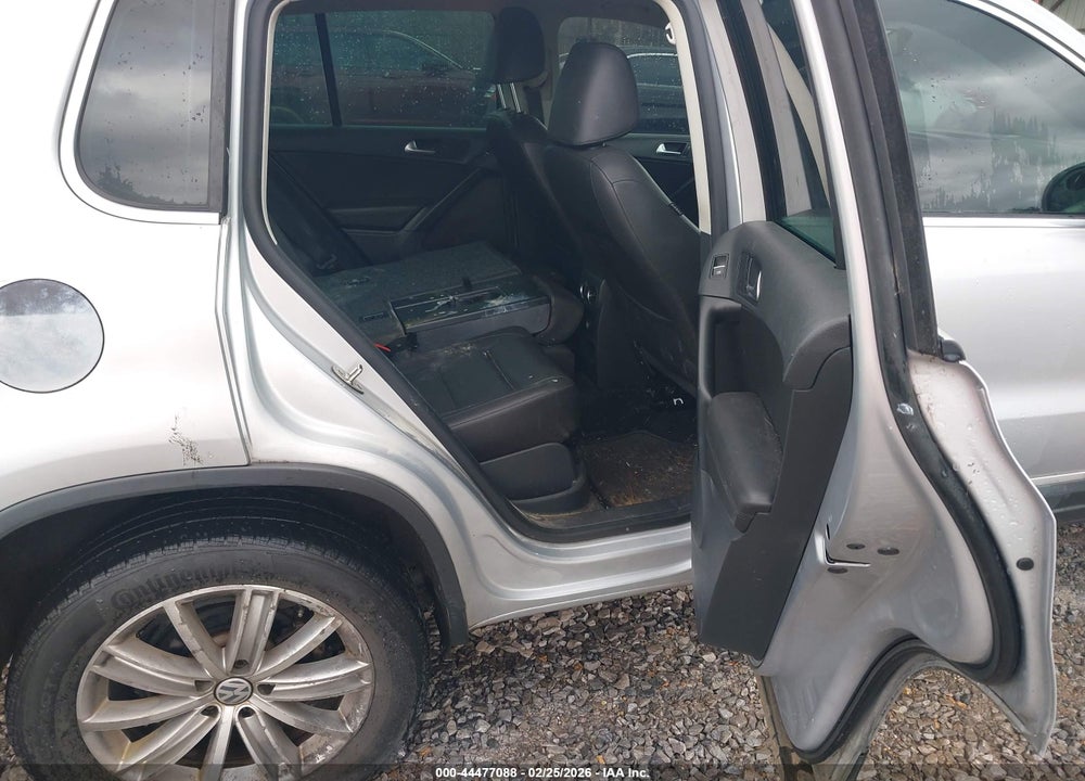2014 VOLKSWAGEN TIGUAN SE VIN: WVGBV3AX3EW618615