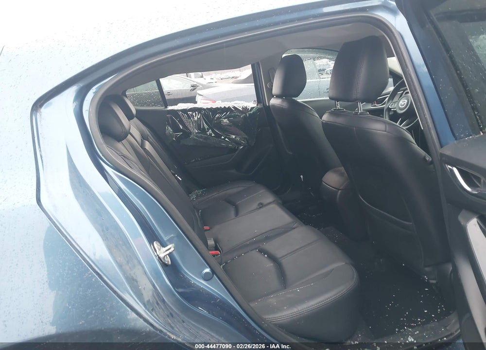 2018 MAZDA 3 TOURING VIN: 3MZBN1L38JM275147