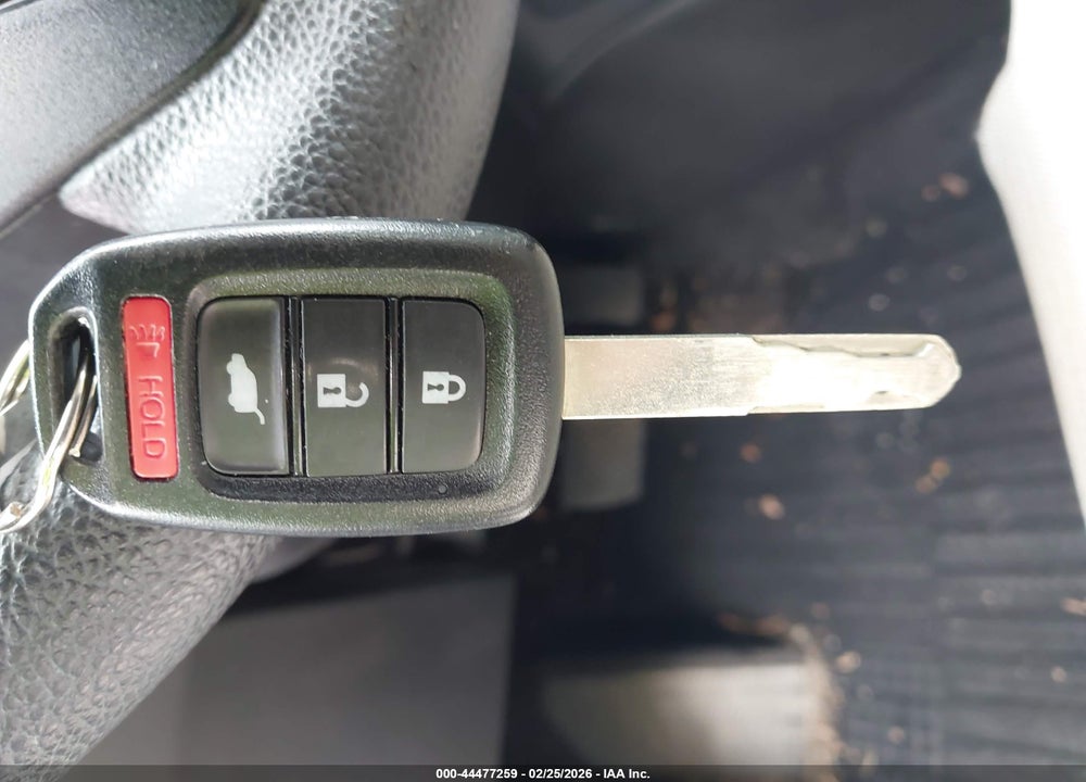 2019 HONDA CR-V LX VIN: 2HKRW5H37KH422631