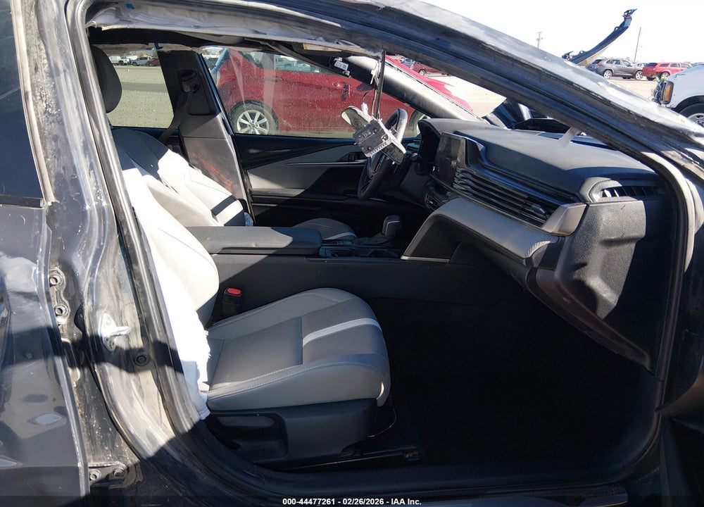 2025 TOYOTA CAMRY SE VIN: 4T1DAACK2SU182731