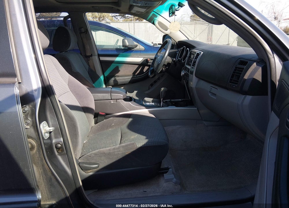 2004 TOYOTA 4RUNNER SR5 SPORT V6 VIN: JTEBU14R540052611