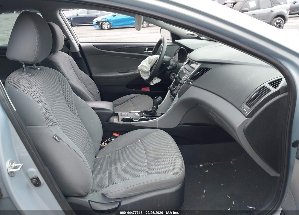 2013 HYUNDAI SONATA GLS VIN: 5NPEB4AC3DH664320