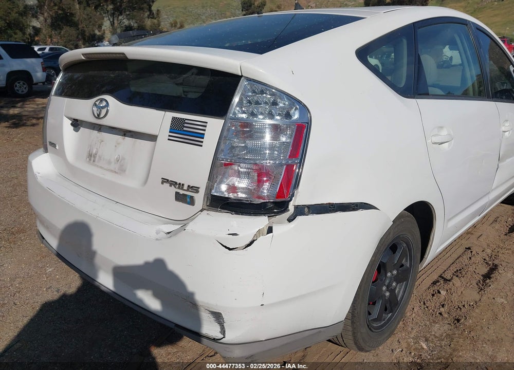 2008 TOYOTA PRIUS VIN: JTDKB20UX83452209