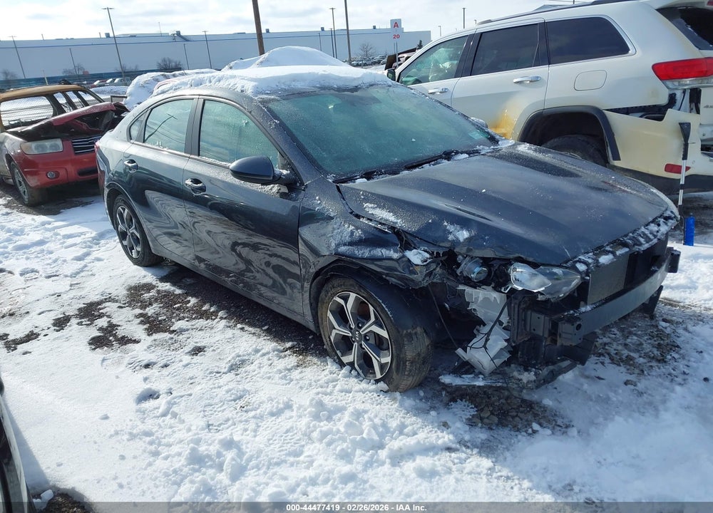 2021 KIA FORTE LXS VIN: 3KPF24AD2ME306210