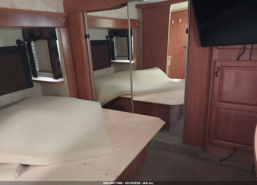 2010 ENTEGRA ENTIMIDATOR 42' 5TH WHEEL VIN: 1JSCESCR1A1AB8055