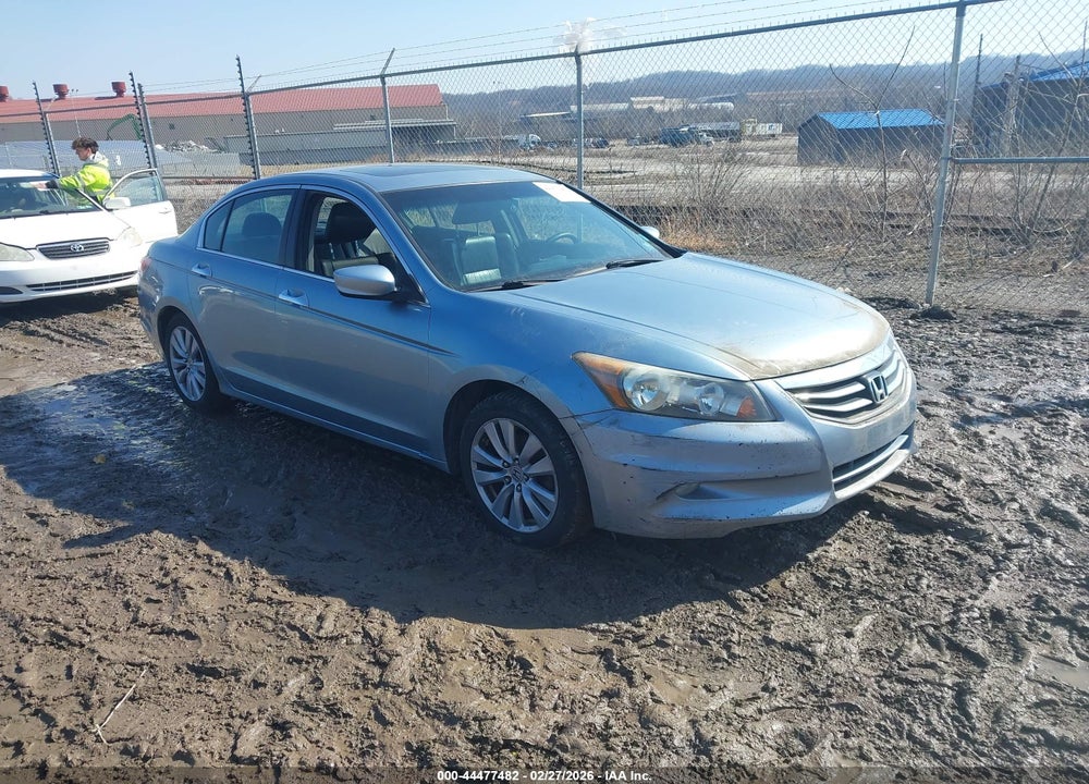 2011 HONDA ACCORD 3.5 EX-L VIN: 1HGCP3F84BA008382