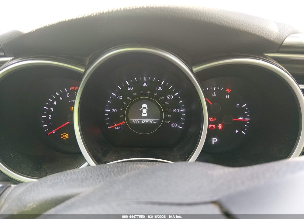 2015 KIA OPTIMA LX VIN: KNAGM4A72F5592211