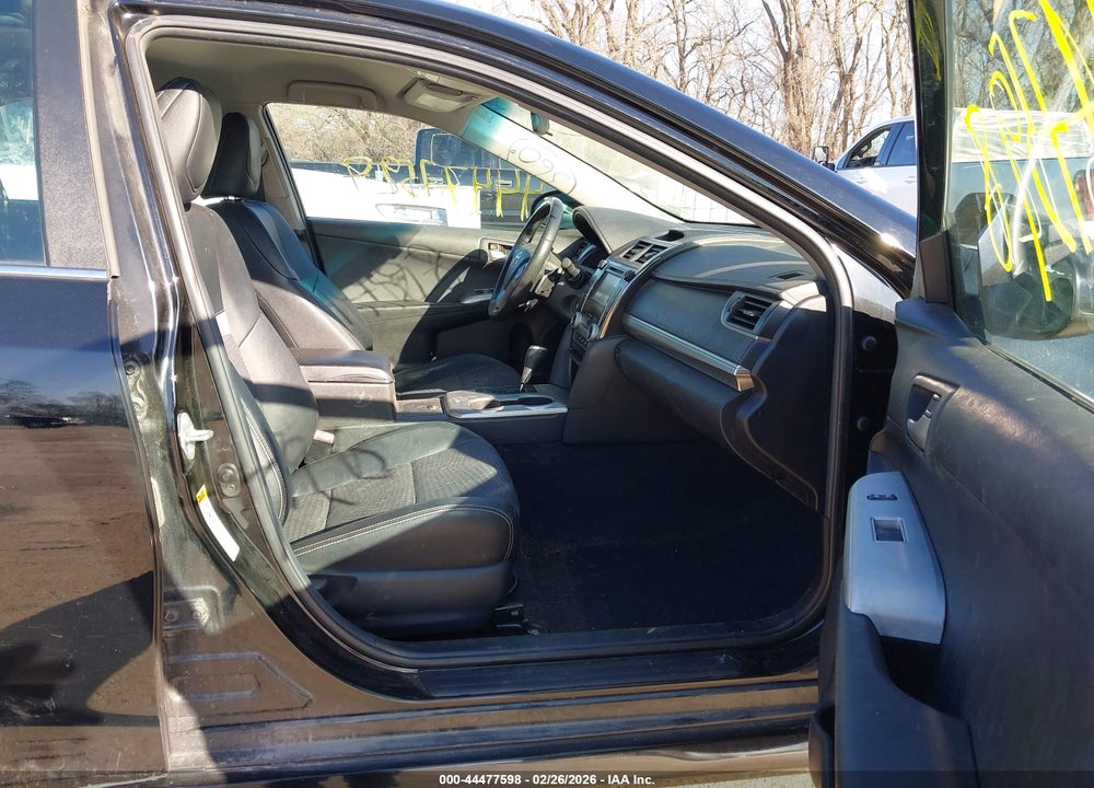 2012 TOYOTA CAMRY SE VIN: 4T1BF1FK3CU021584