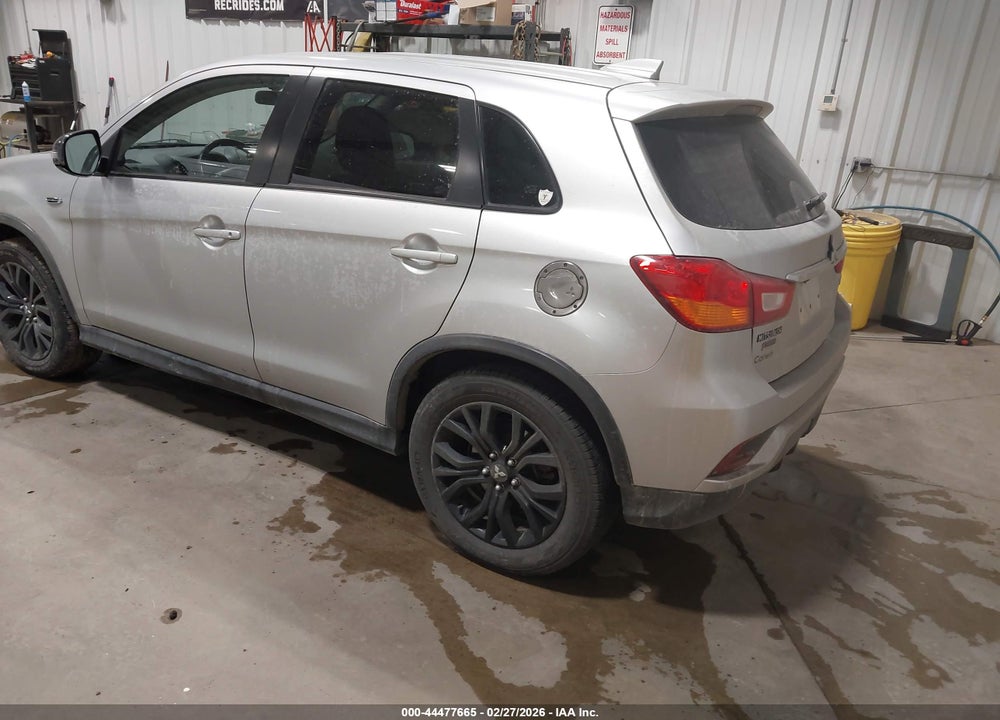 2018 MITSUBISHI OUTLANDER SPORT 2.0 LE VIN: JA4AR3AU2JU016086