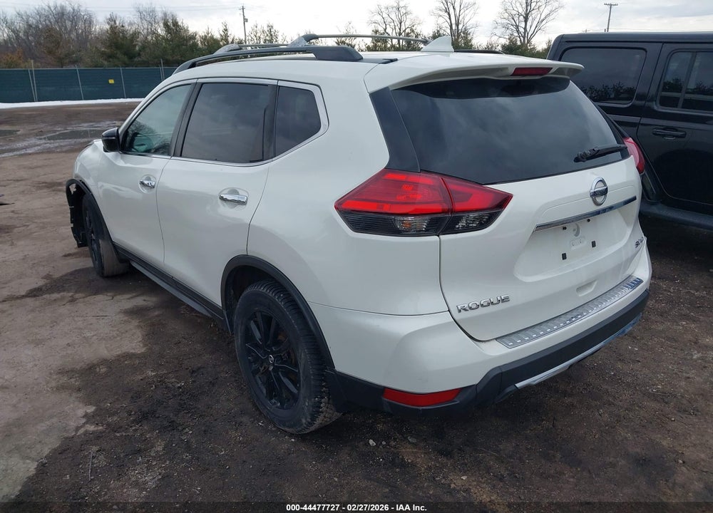 2017 NISSAN ROGUE SV VIN: 5N1AT2MV5HC830864