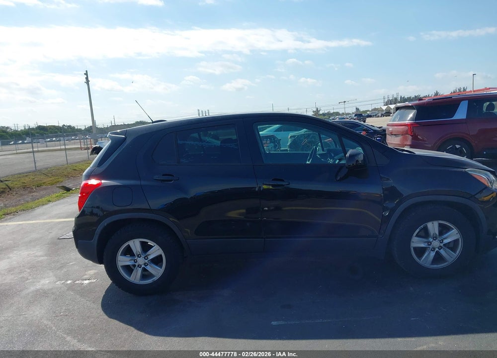 2020 CHEVROLET TRAX FWD LS VIN: 3GNCJKSB4LL172258