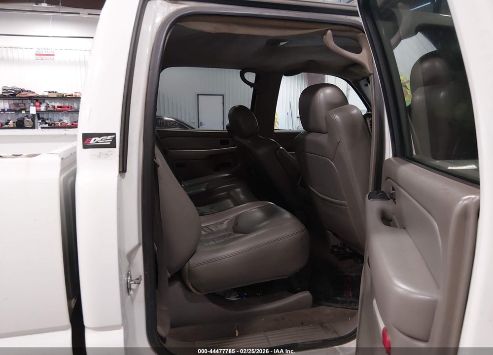 2005 GMC SIERRA 2500HD SLT VIN: 1GTHK23255F874709