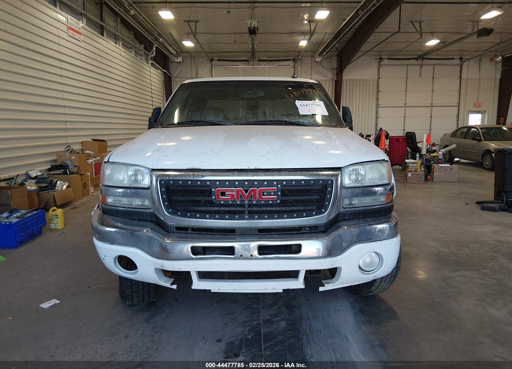2005 GMC SIERRA 2500HD SLT VIN: 1GTHK23255F874709