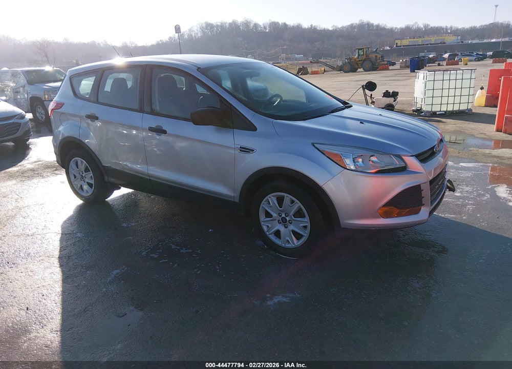 2015 FORD ESCAPE S VIN: 1FMCU0F70FUA41778