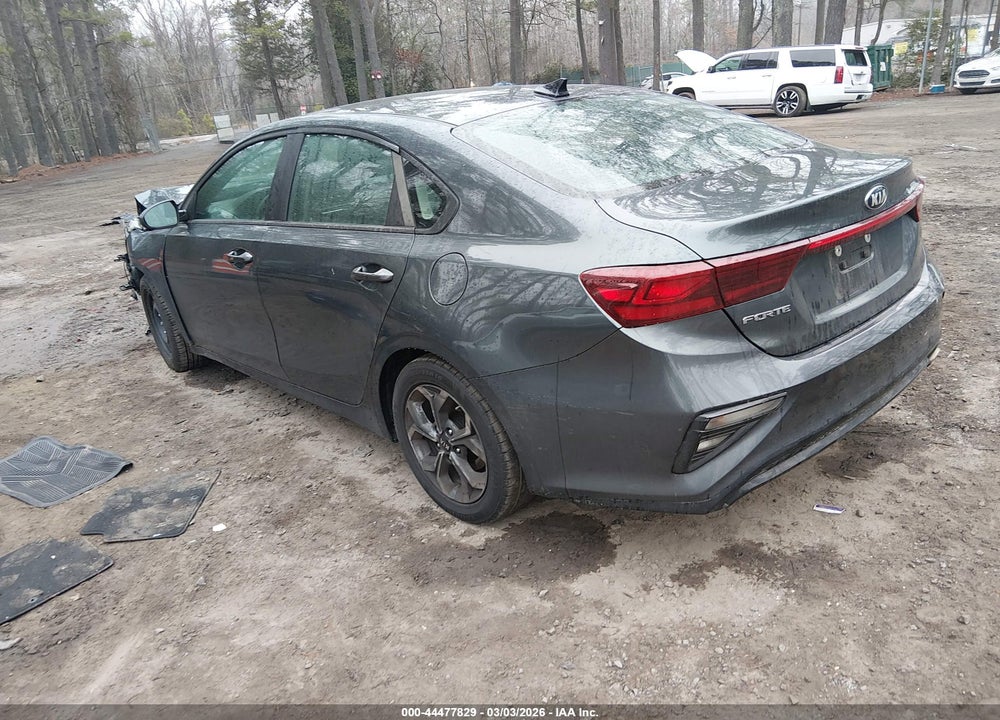 2021 KIA FORTE LXS VIN: 3KPF24ADXME353128