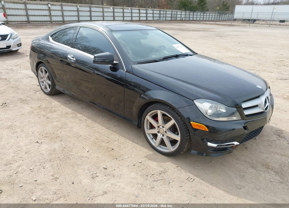 2013 MERCEDES-BENZ C 250 VIN: WDDGJ4HB7DG060773