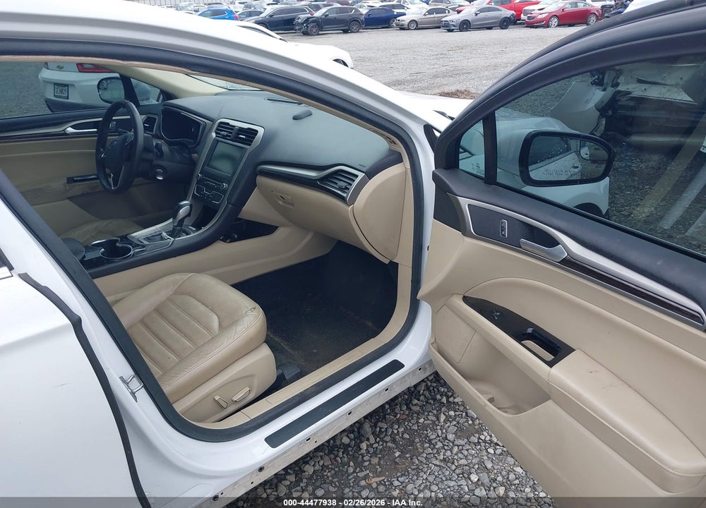 2016 FORD FUSION SE VIN: 3FA6P0HD4GR169810