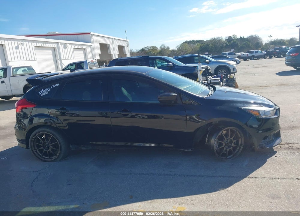 2018 FORD FOCUS ST VIN: 1FADP3L96JL220614